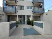 Departamento dos ambientes con cochera Morón