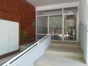 Departamento dos habitaciones, con cochera y balc?n