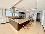 Departamento duplex de alquiler con dormitorio en Planta...