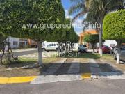 Departamento Duplex, en planta baja, Los Robles, Pie de...