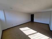 Departamento en 1er nivel, recién remodelado, acepto...