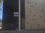 Departamento en 1er piso con escalera