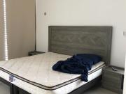 Departamento en 1er piso con escalera