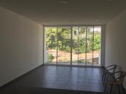 Departamento en 3er nivel con elevador “Zona dorada” 3...