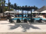 Departamento en Acapulco sobre playa en Condominio Aquarelle