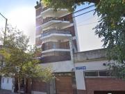 Departamento en alquiler c/ balcon y cochera en Liniers