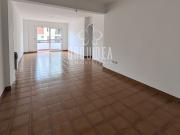 Departamento en alquiler c/ cochera en Centro