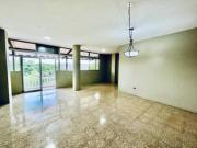 Departamento en Alquiler con balcón y vista panorámica a...