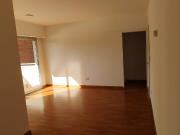 Departamento en alquiler con cochera