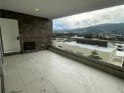 Departamento en alquiler con línea blanca en Cumbayá