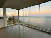 Departamento en alquiler con vista al río en Complejo...