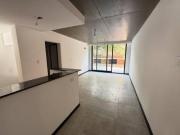Departamento en alquiler de 2 dormit con patio