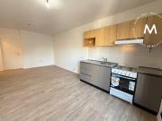 Departamento en alquiler de 3 ambientes con balcón y...