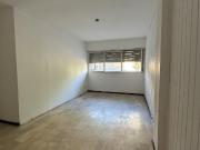 Departamento en alquiler de dos dormitorios + escritorio