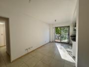 Departamento EN ALQUILER de dos dormitorios y balcón
