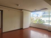 Departamento en Alquiler en 12 de Octubre, Quito