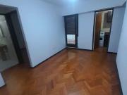 Departamento en Alquiler en Parque Chacabuco, Capital...