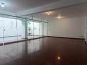 Departamento en alquiler en San Isidro a S/3,450 al mes