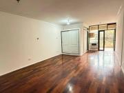 Departamento en alquiler monoambiente con balcón en...