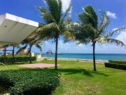 Departamento en Amara Beachfront Condos / Apartment in Amara