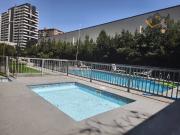 Departamento en arriendo c/ estacionamiento en Metro Mirador