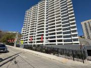 Departamento en arriendo c/ estacionamiento en Recreo