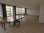 Departamento en Arriendo en Las Condes 3 dormitorios 4 baños