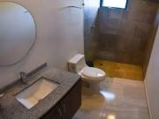 Departamento en Av Huayacan