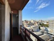 Departamento en Av V. Sarfield, 3 dorm, balcón al frente