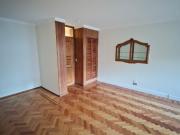 Departamento en barrio bombal con cochera