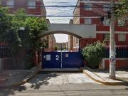 DEPARTAMENTO EN CALLE SANTA CRUZ, LAS ARBOLEDAS,...