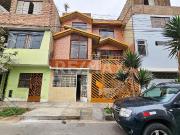 Departamento En El Primer Piso De Una Casa Residencial...