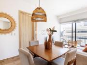 DEPARTAMENTO EN FORMA REFORMA, AMUEBLADO Y CON BALCON