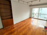 Elegante Departamento de Época con Balcón Corrido en...