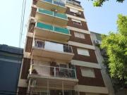 Departamento en La Boca con Patio