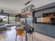 Departamento en Lo Barnechea con Terraza y Jardín Departamento en Lo Barnechea con Terraza y Jardín