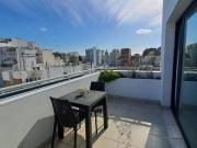 Departamento en Monserrat, dos cuadras de UADE