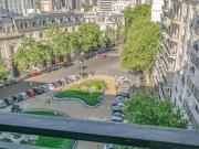 Departamento en piso alto con vista abierta Sol y luz...