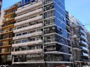 Departamento en piso alto, muy luminoso