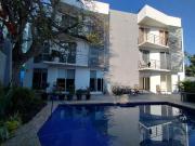 Departamento en Planta baja con amplia terraza