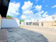 Departamento en planta baja de una recámara amueblado en...