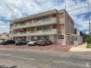 Departamento en planta baja en venta, a pasos de López...