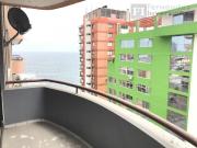 Departamento en pleno Angamos y pasos del Jumbo