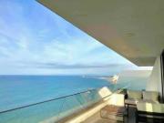 Departamento en Poseidon frente al mar en venta en Manta Departamento en Poseidon frente al mar en venta en Manta