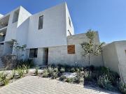 DEPARTAMENTO EN PREVENTA DE 2 NIVELES,ALTOS JURIQUILLA,...