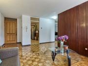 Departamento en primer piso en Avenida Angamos
