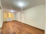 DEPARTAMENTO EN PRIMER PISO EN LINCE LIMITE CON SAN ISIDRO