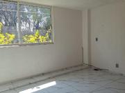 DEPARTAMENTO EN PRIMER PISO ENTRE ALBINO CORZO Y HENRY FORD