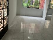 Departamento en primer piso residencial campoy