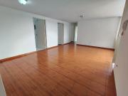 Departamento en Quito Av. Amazonas y el Inca